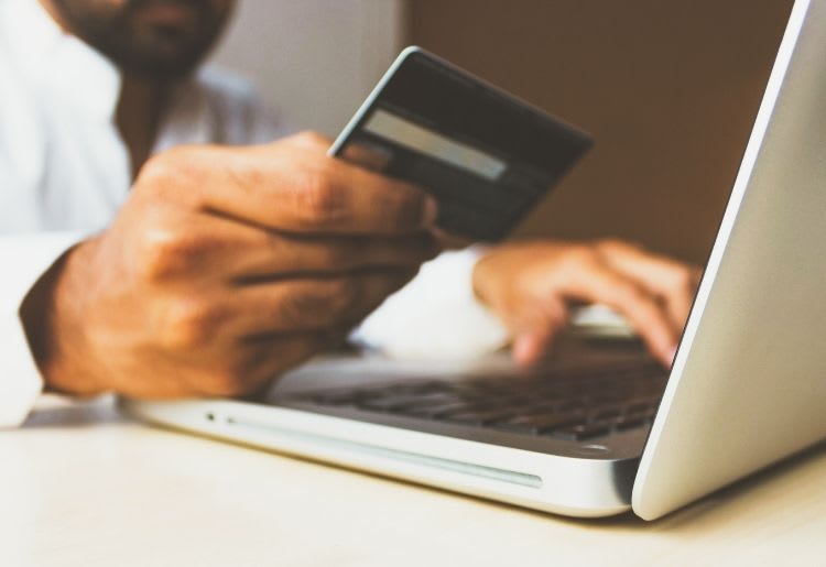  Black Friday Tips For Safe Online Shopping