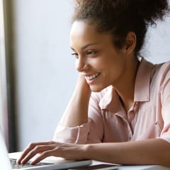 The Beginners Guide to Paid vs. Free Website Builders 
